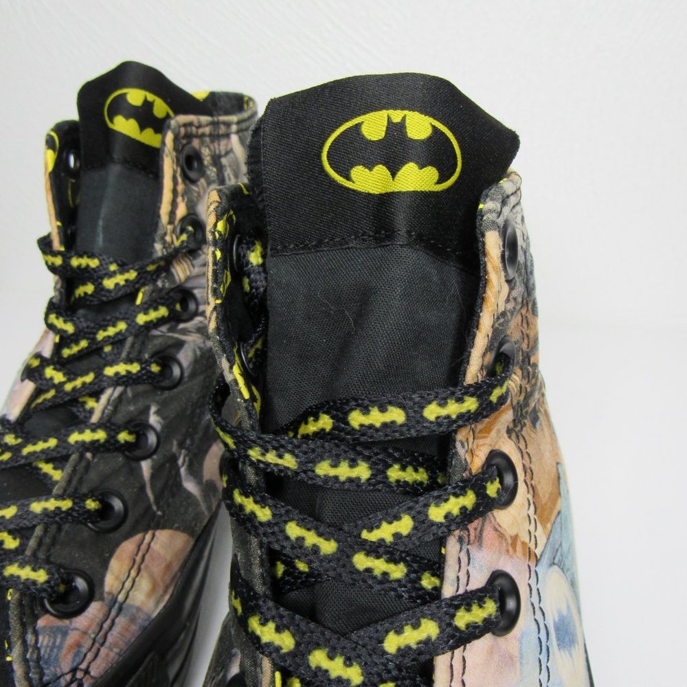 CONVERSE X DC Comics Batman Signal Shoes Womens 8 Mens 6